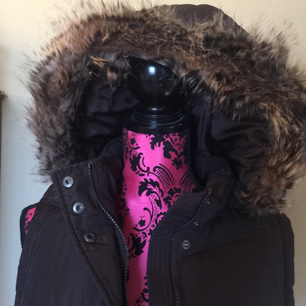 Beautiful Vest - Picture 2 of 6
